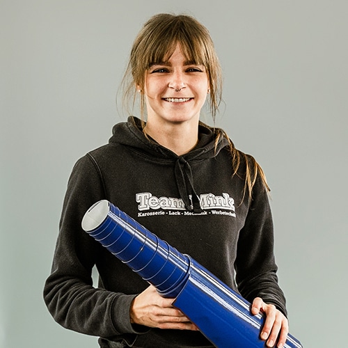 Mink Werbetechnik Mitarbeiterportrait Anika Mink Werbetechnik Mitarbeiterportrait Anika